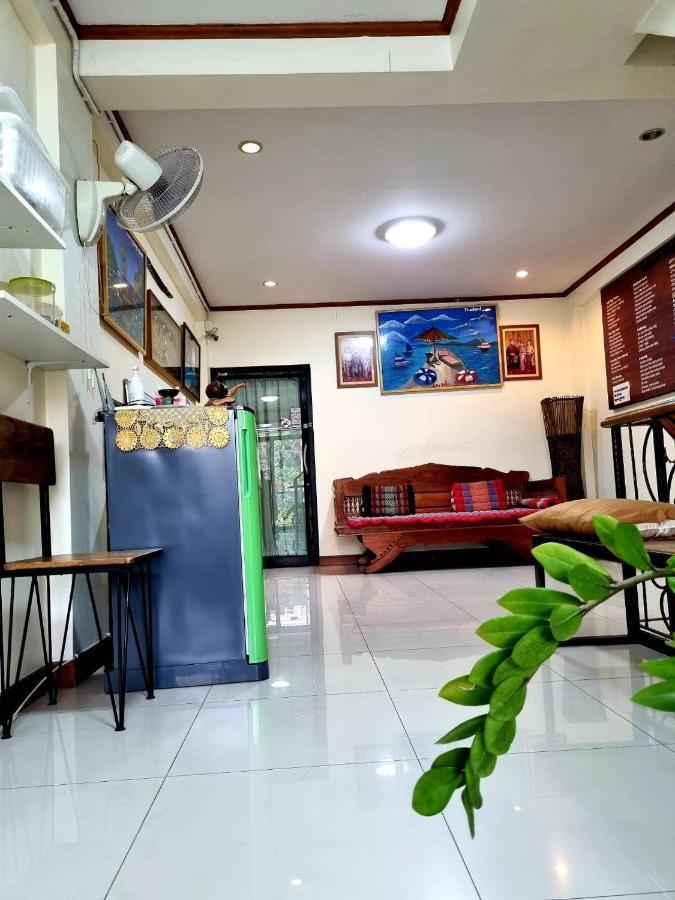 T2B Hostel Chiang Mai Extérieur photo