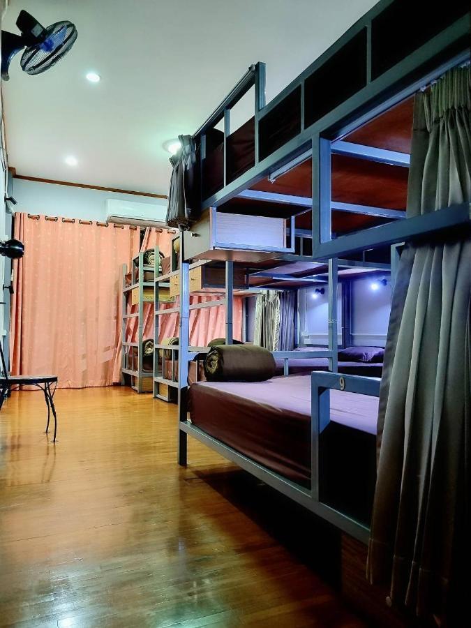 T2B Hostel Chiang Mai Extérieur photo